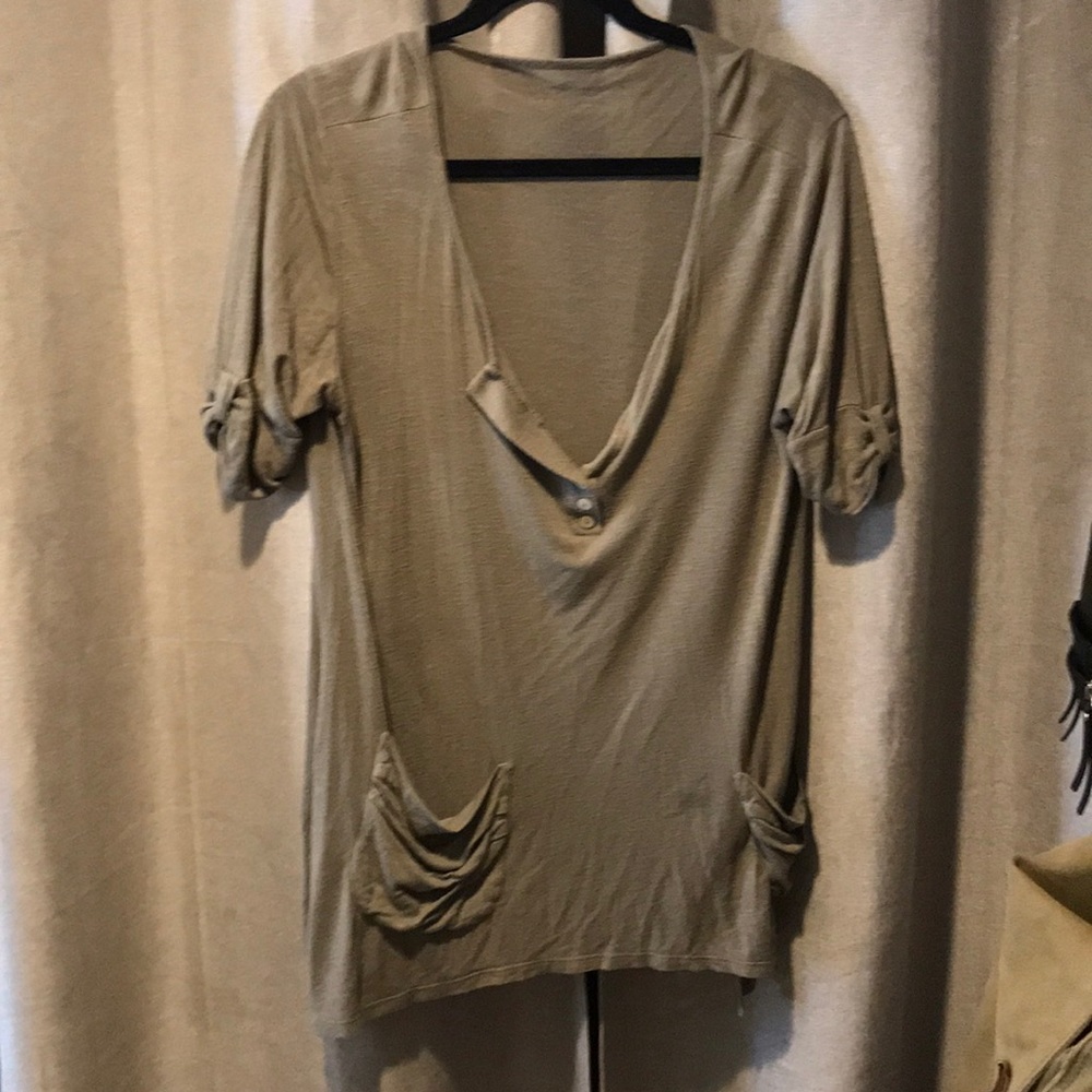 Green flowy top